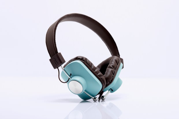 eskuche-control-v2-headphones-1-GUSMEN
